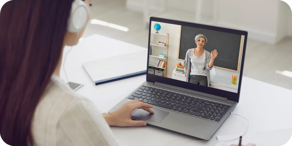 Подвійна шкільна освіта за кордоном - блог JAMM School